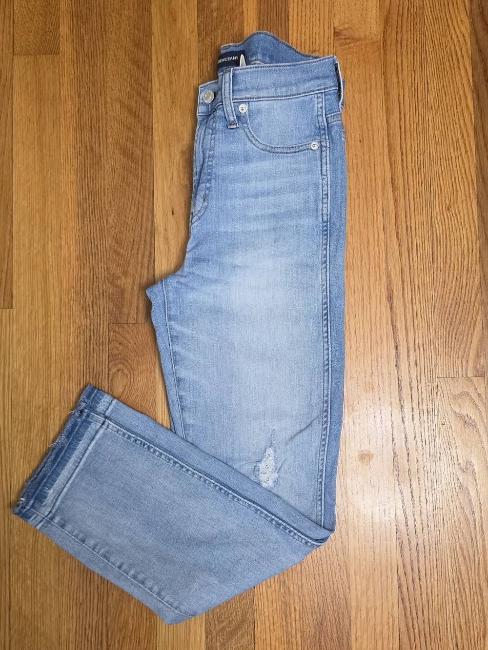 J. Crew Light Wash Women’s Jeans In Size 26